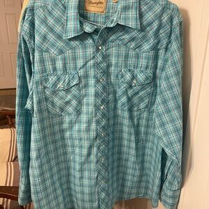 Wrangler Men's Turquoise Plaid Button Down Shirt